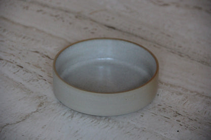 TAPAS3, glaseret hvid af Formfast Keramik Studio