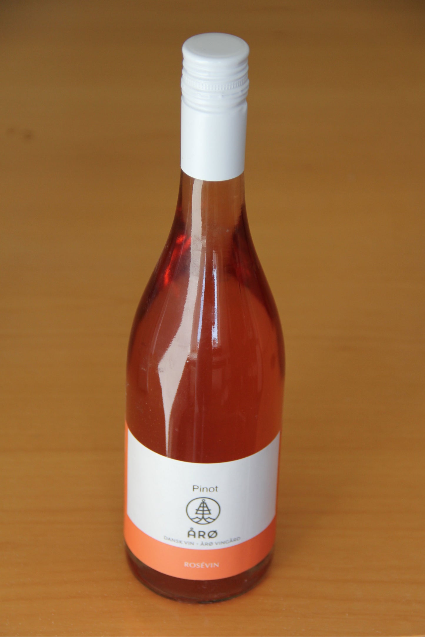 Rosévin, Pinot Noir, Årø Vingård